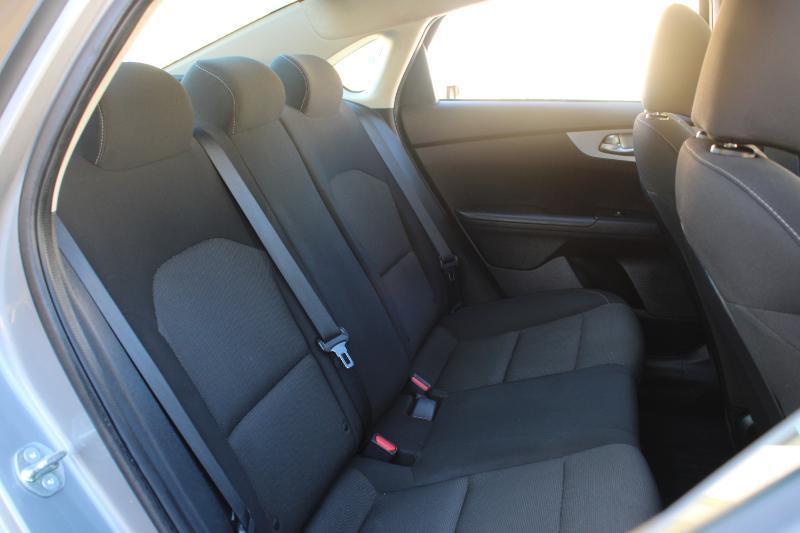 Kia Forte LXS IVT 2024