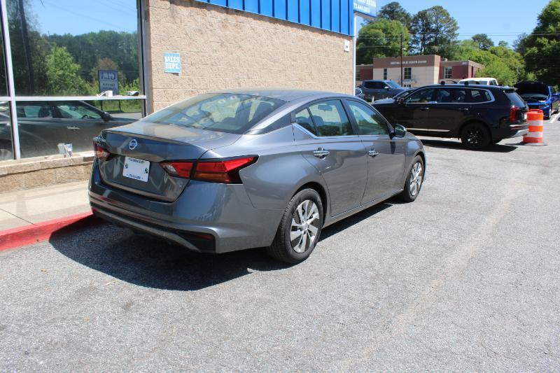 Nissan Altima 2.5 S Sedan 2022