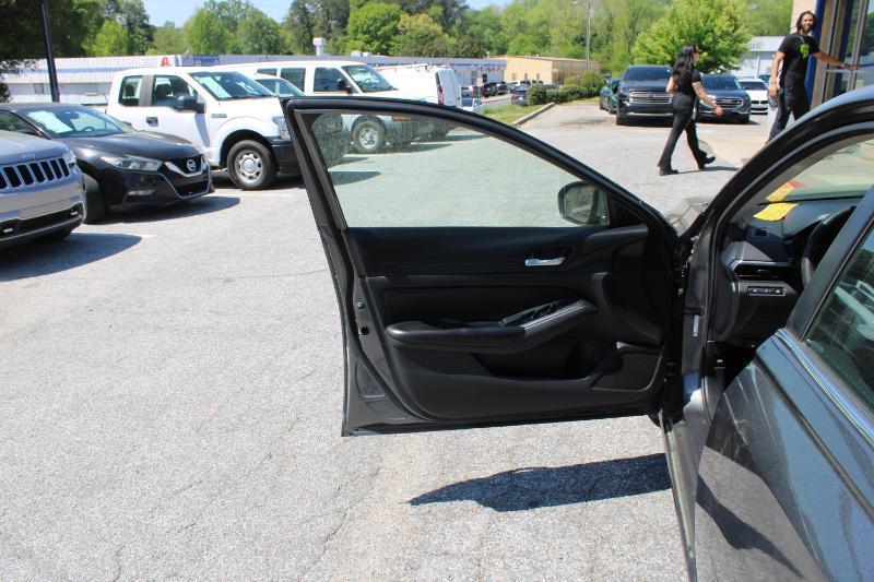 Nissan Altima 2.5 S Sedan 2022