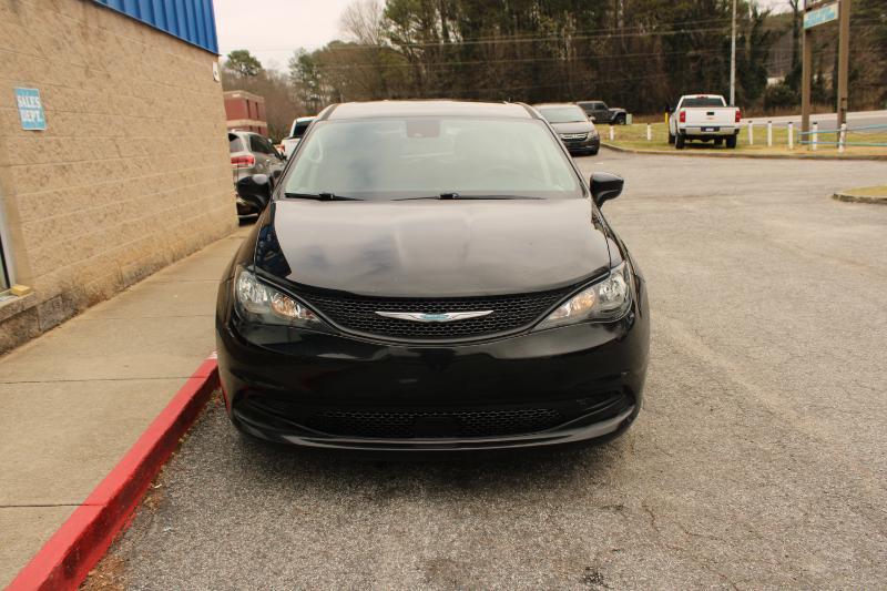 Chrysler Voyager LX FWD 2022