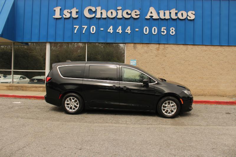 Chrysler Voyager LX FWD 2022