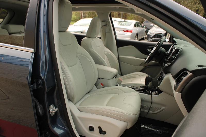 Jeep Cherokee Limited FWD 2021