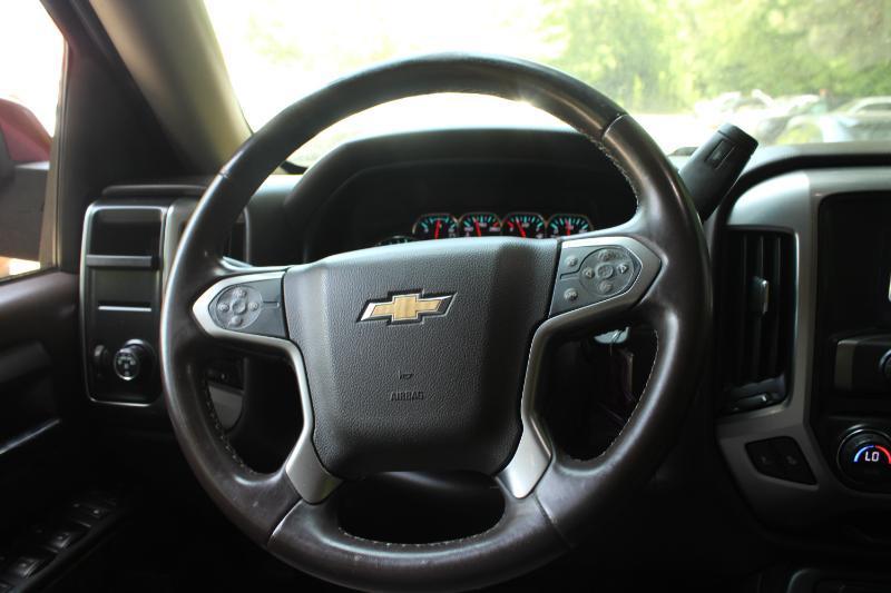 Chevrolet Silverado 1500 2WD Crew Cab 143.5" LT w/1LT 2015