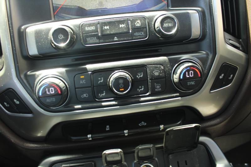 Chevrolet Silverado 1500 2WD Crew Cab 143.5" LT w/1LT 2015