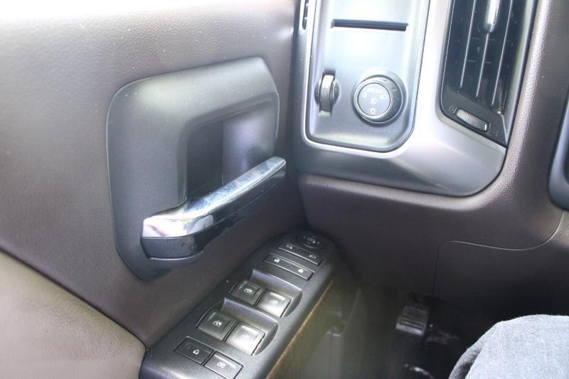 Chevrolet Silverado 1500 2WD Crew Cab 143.5" LT w/1LT 2015