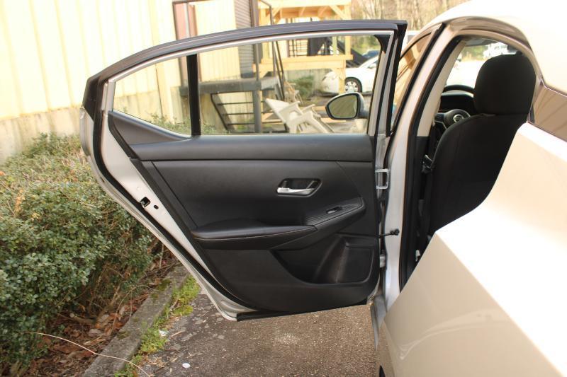 Nissan Sentra SV CVT 2022