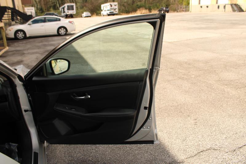 Nissan Sentra SV CVT 2022