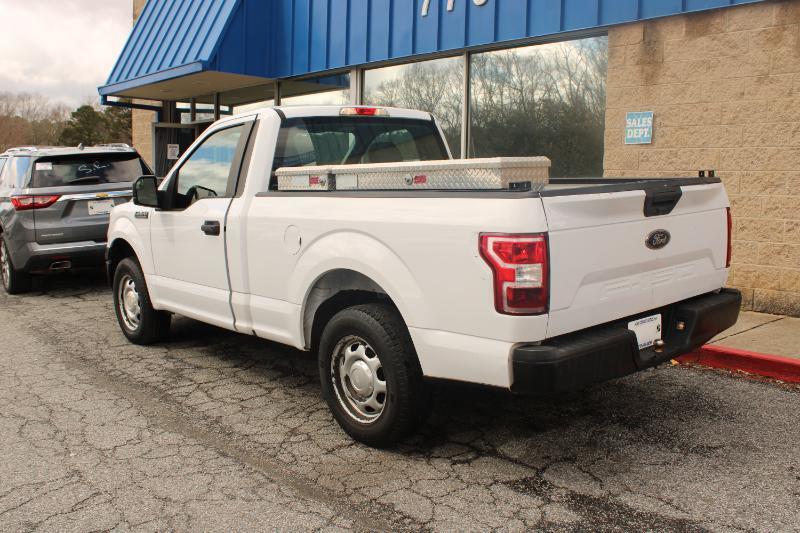 Ford F-150 XL 2WD Reg Cab 8' Box 2018