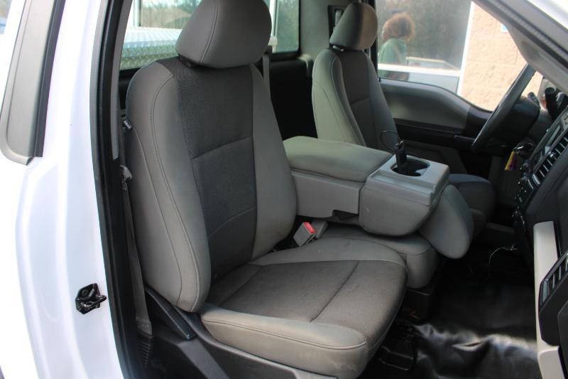 Ford F-150 XL 2WD Reg Cab 8' Box 2018