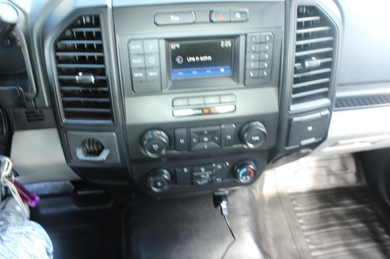 Ford F-150 XL 2WD Reg Cab 8' Box 2018