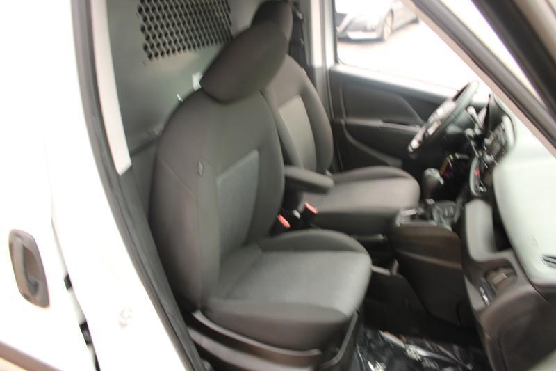 RAM ProMaster City Cargo Van Tradesman SLT Van 2017