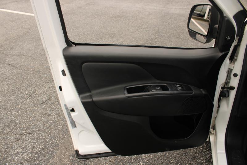 RAM ProMaster City Cargo Van Tradesman SLT Van 2017