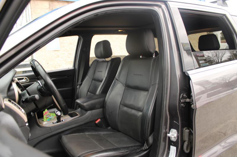 Jeep Grand Cherokee RWD 4dr Summit 2015