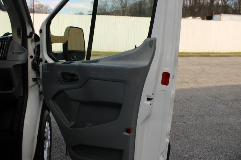 Ford Transit Chassis T-250 SRW 138" WB 9000 GVWR 2018