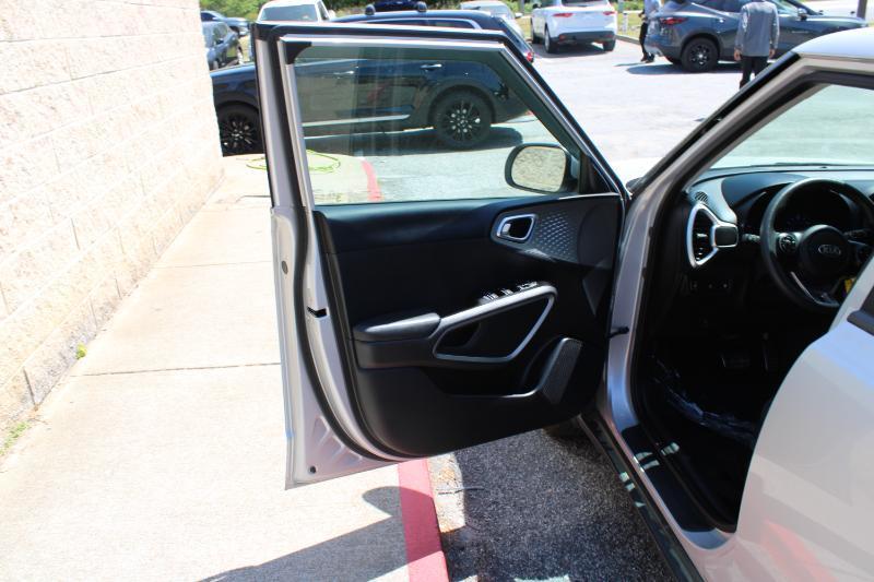 Kia Soul LX IVT 2020