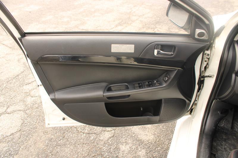 Mitsubishi Lancer Evolution 4dr Sdn Man GSR 2014