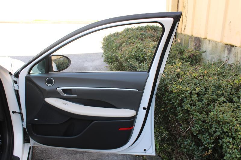 Hyundai Sonata Hybrid SEL 2.0L 2022