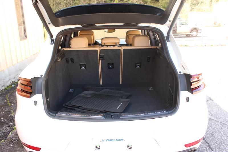 Porsche Macan GTS AWD 2017