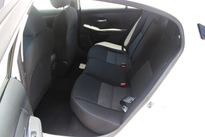 Nissan Sentra SV CVT 2020