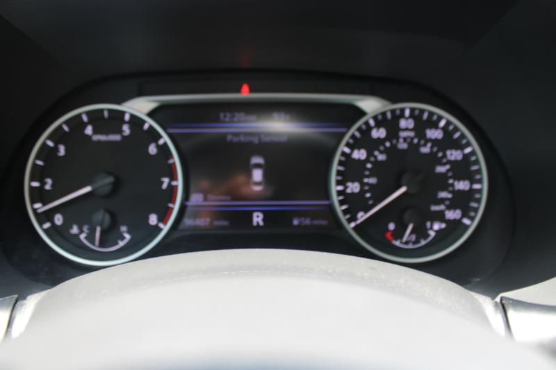 Nissan Sentra SV CVT 2020