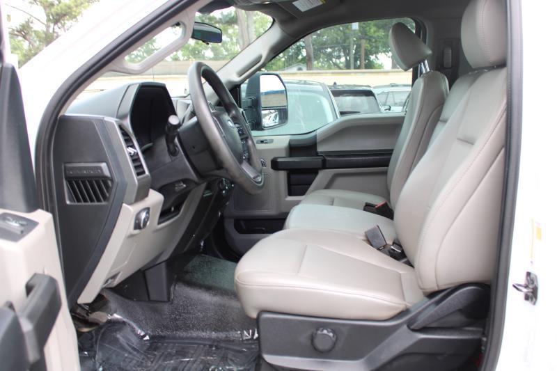 Ford Super Duty F-350 SRW XL 2WD Reg Cab 8' Box 2021
