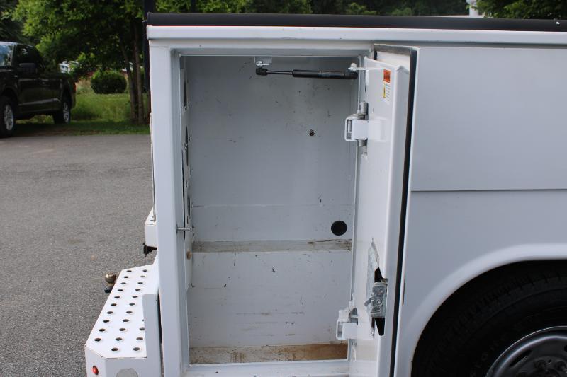 Ford Super Duty F-350 SRW XL 2WD Reg Cab 8' Box 2021