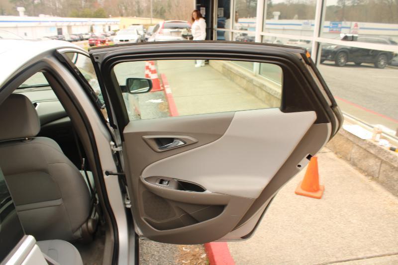 Chevrolet Malibu 4dr Sdn LT w/1LT 2016