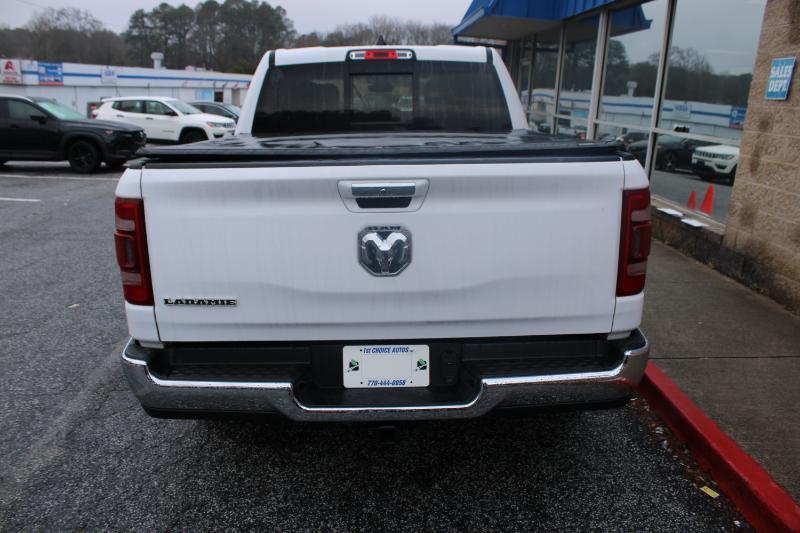 RAM 1500 Laramie 4x2 Crew Cab 5'7" Box 2020