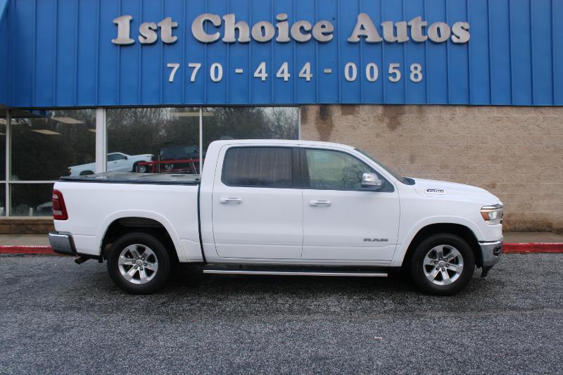 RAM 1500 Laramie 4x2 Crew Cab 5'7" Box 2020