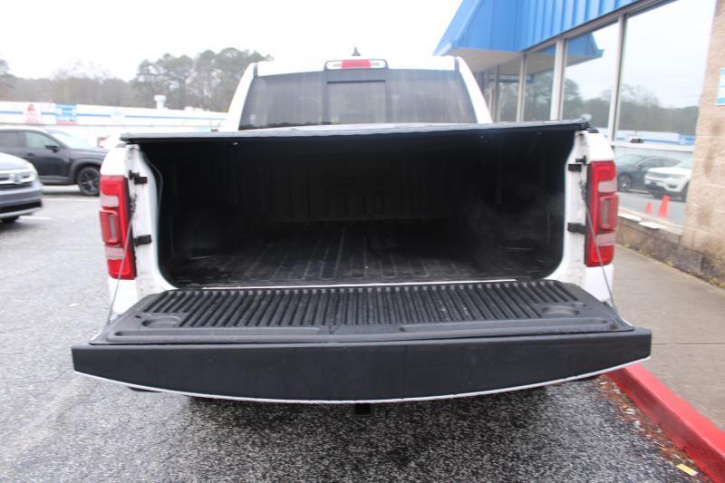 RAM 1500 Laramie 4x2 Crew Cab 5'7" Box 2020