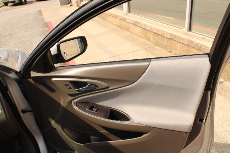 Chevrolet Malibu 4dr Sdn LT 2022