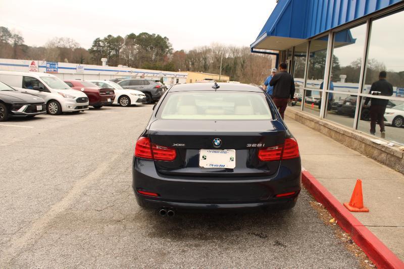 BMW 3 Series 4dr Sdn 328i xDrive AWD 2015