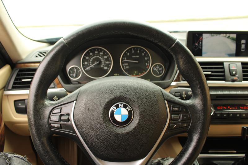 BMW 3 Series 4dr Sdn 328i xDrive AWD 2015