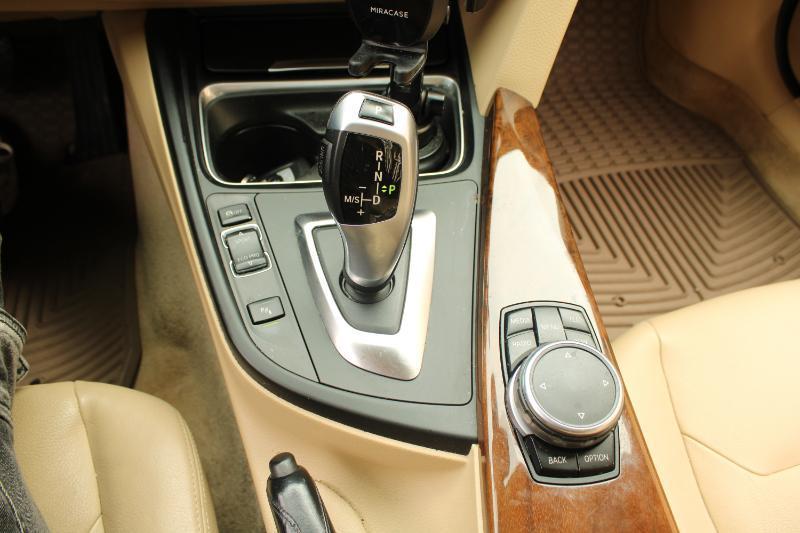 BMW 3 Series 4dr Sdn 328i xDrive AWD 2015