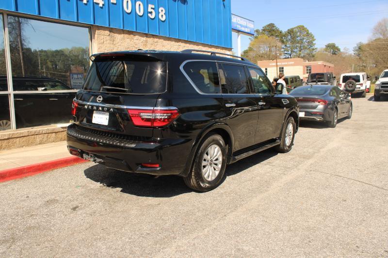 Nissan Armada 4x2 SV 2021