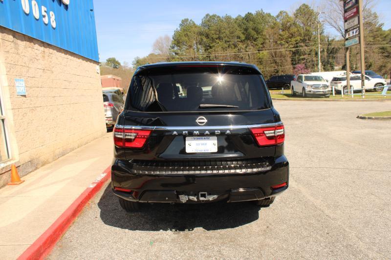 Nissan Armada 4x2 SV 2021