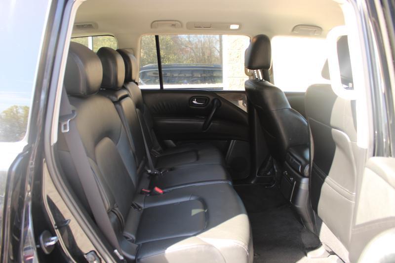 Nissan Armada 4x2 SV 2021