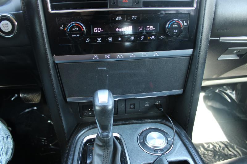 Nissan Armada 4x2 SV 2021