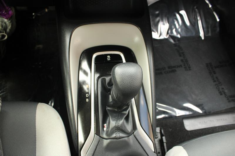 Toyota Corolla LE CVT (Natl) 2023