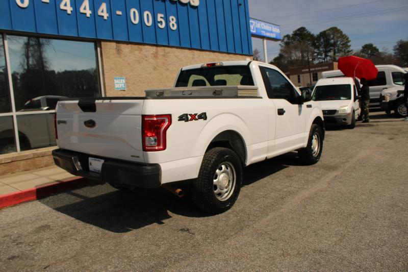 Ford F-150 4WD Reg Cab 141" XLT 2016