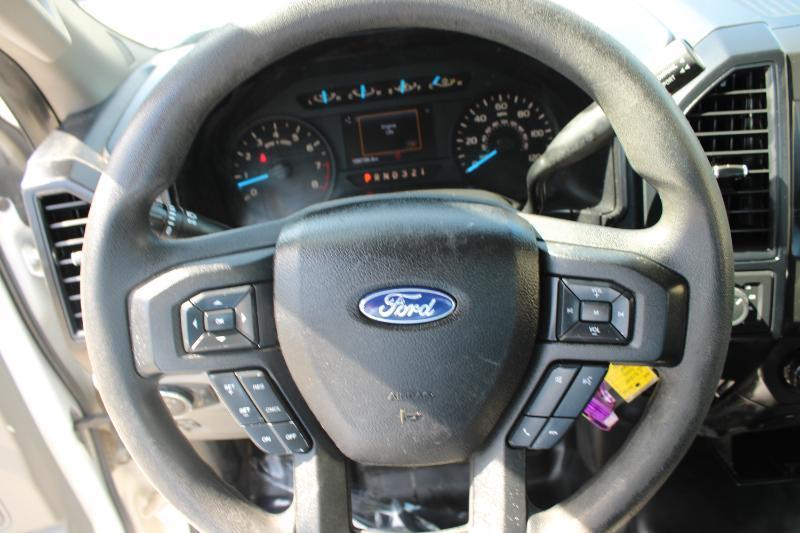 Ford F-150 4WD Reg Cab 141" XLT 2016