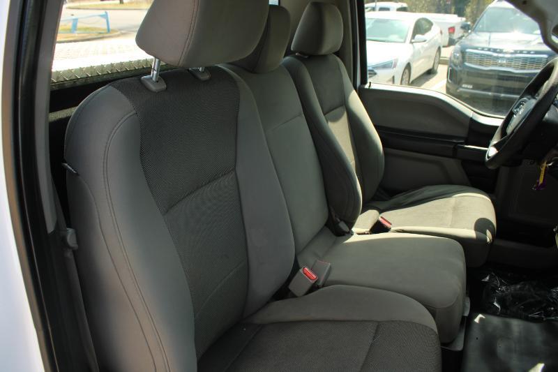 Ford F-150 4WD Reg Cab 141" XLT 2016