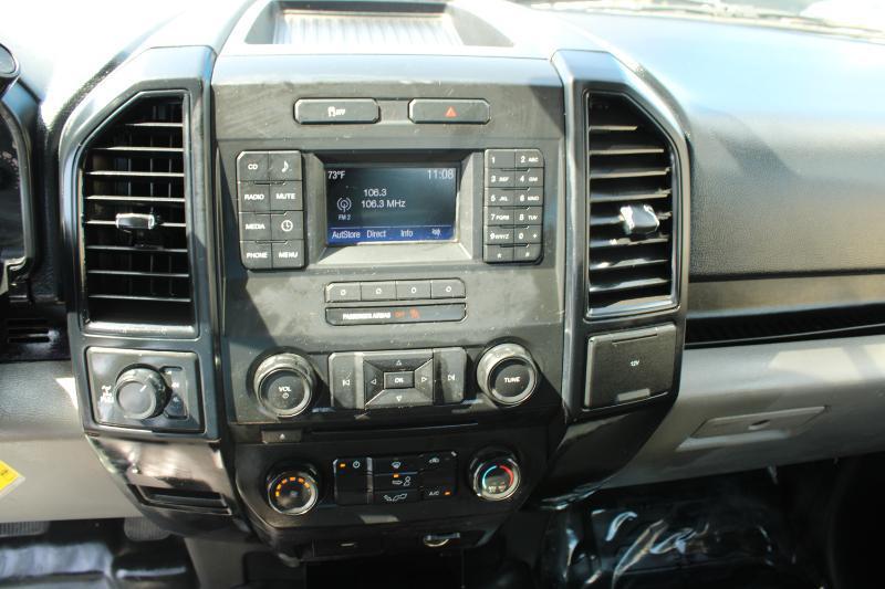 Ford F-150 4WD Reg Cab 141" XLT 2016