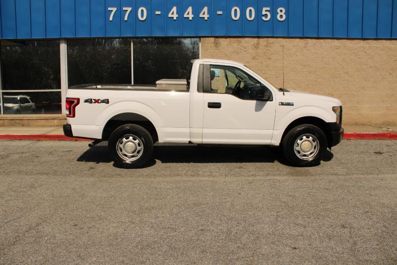 Ford F-150 4WD Reg Cab 141" XLT 2016