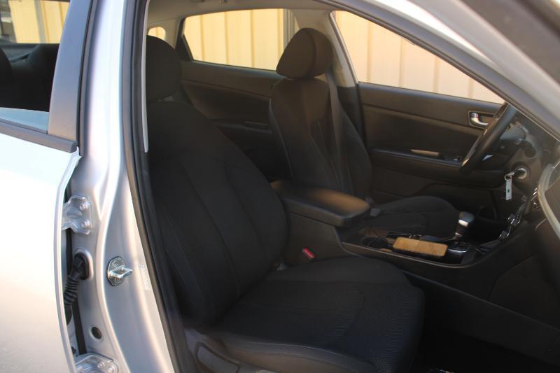 Kia Optima LX Auto 2020