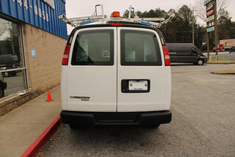 Chevrolet Express Cargo Van RWD 2500 155" 2016