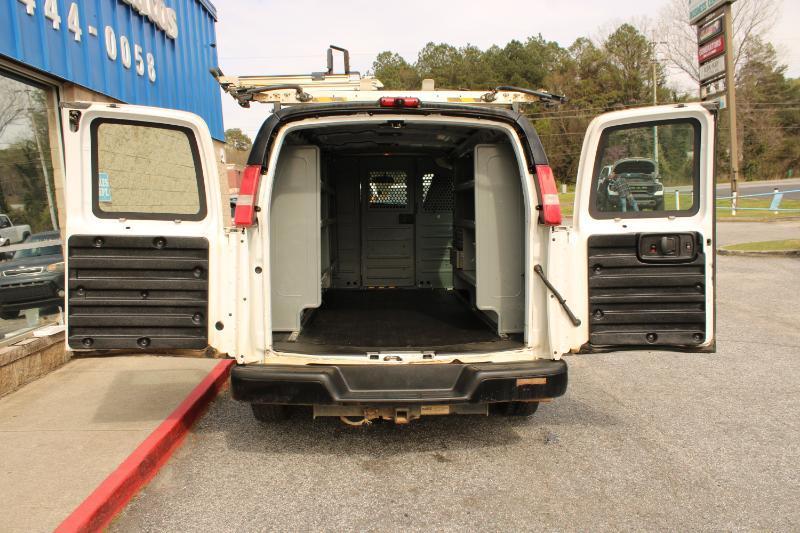 Chevrolet Express Cargo Van RWD 2500 135" 2016