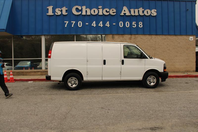 Chevrolet Express Cargo Van RWD 2500 135" 2021