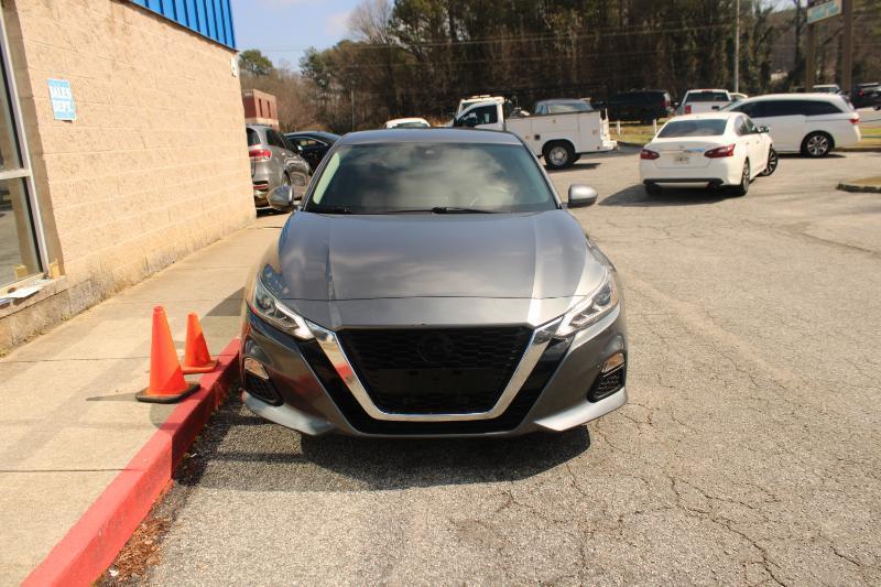 Nissan Altima 2.5 SV Sedan 2021