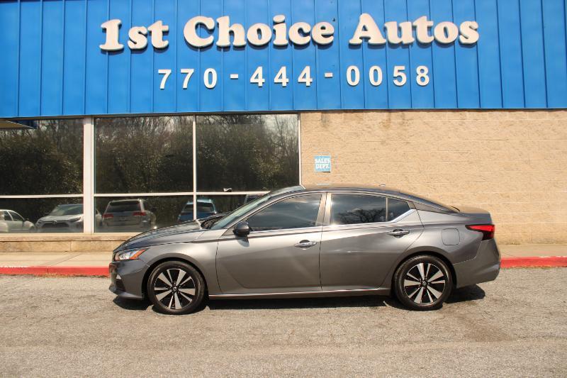 Nissan Altima 2.5 SV Sedan 2021